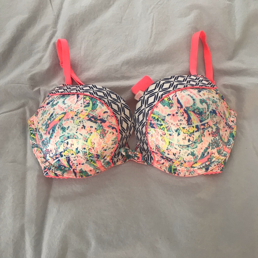 Bright Victoria’s Secret Push Up Bra